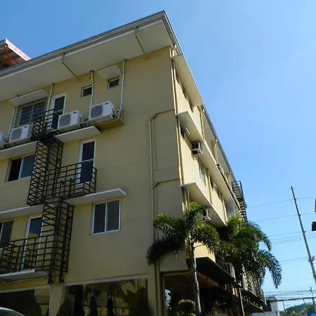 Hollywood Suites And Resort - Bancal